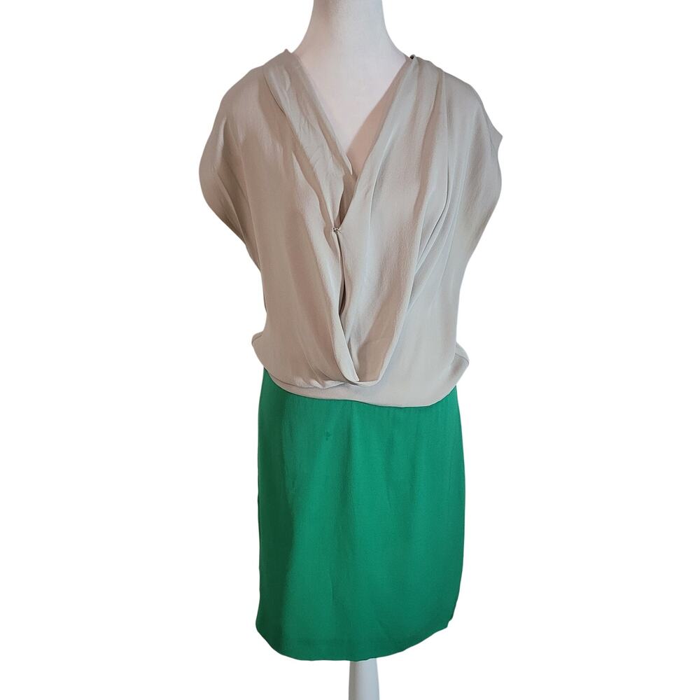 Diane Von Furstenberg Size‎ 4 100% Silk reara Mini Dress Gray Green Colorblock